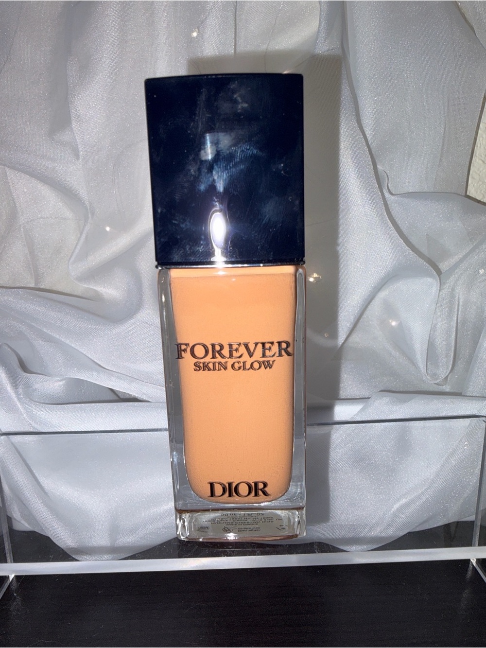 Dior Forever Skin Glow Foundation — shade 4.5W